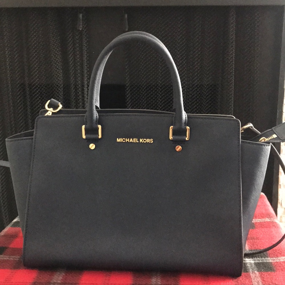 Michael Kors Selma bag